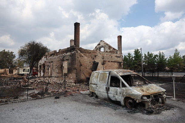 FRANCE-ENVIRONMENT-CLIMATE-WEATHER-WILDFIRE 