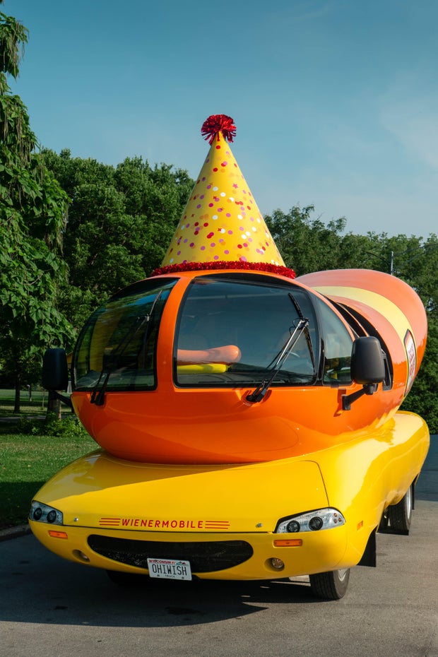 5-wienermobile-birthday-vertical.jpg 