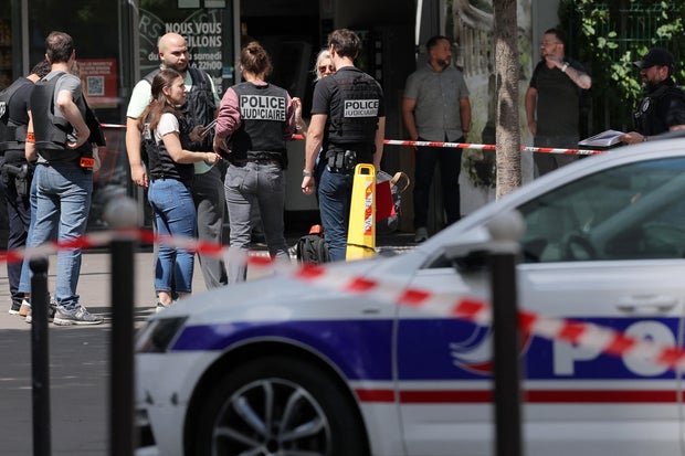 Knife attack in Paris thwarted by quick-thinking bystander, witness says