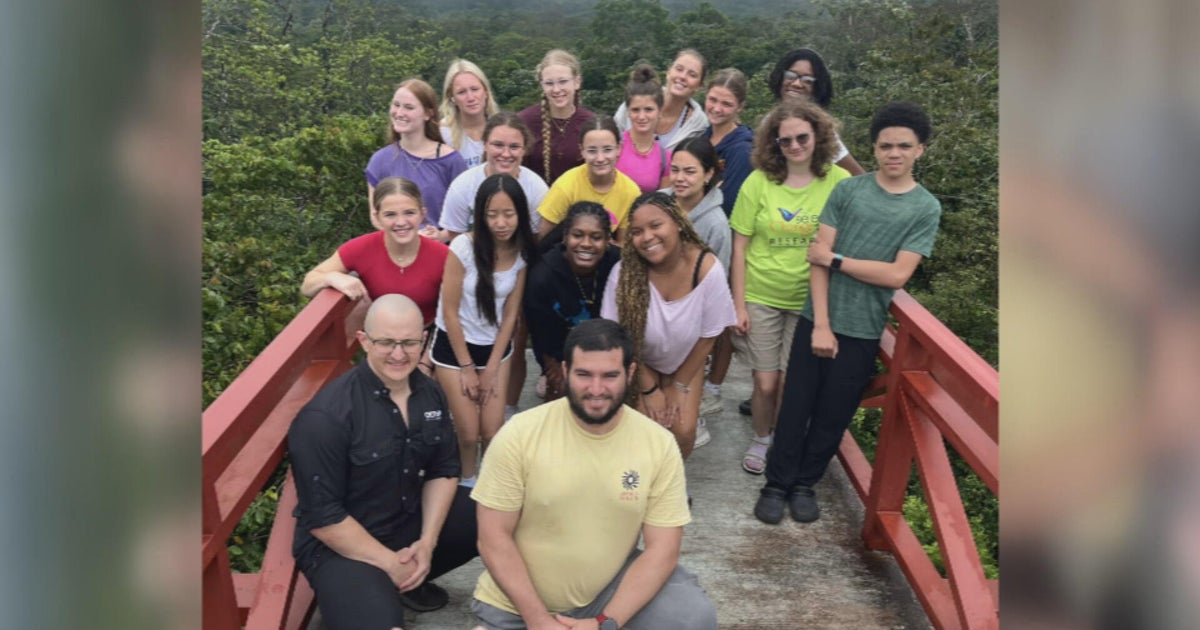 5 Philadelphia freshmen get college credit for research project on ants in Costa Rica