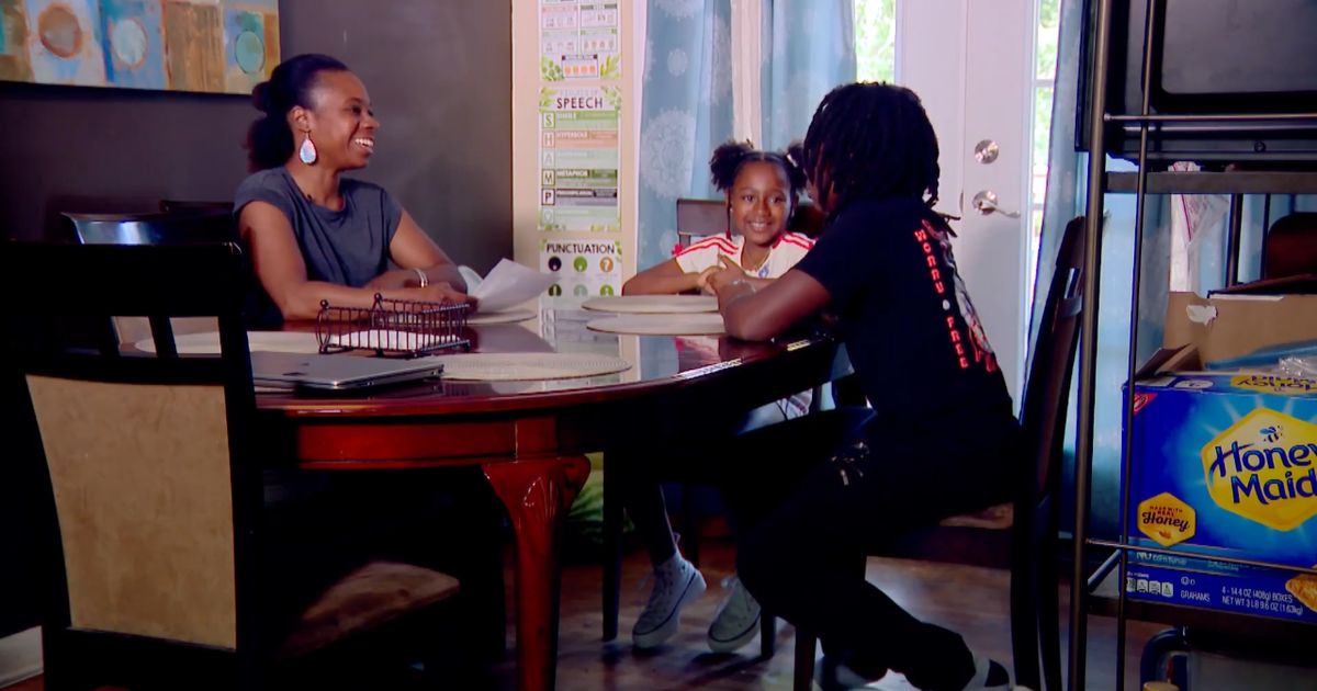 Metro Atlanta families finishing last-minute preparations as children start heading back to school