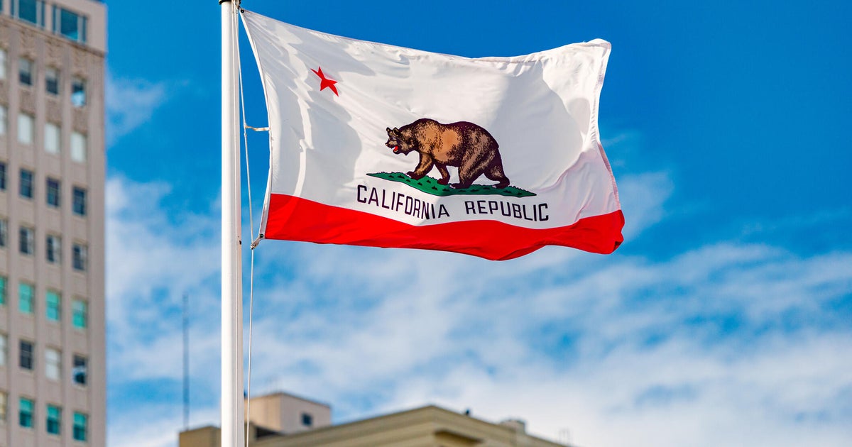 California minimum wage to top $17 an hour in 2027