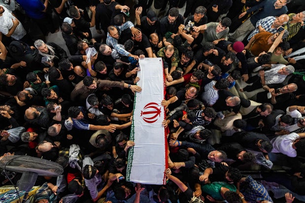 Funeral in Najaf for Hashd al-Shaabi and Revolutionary Guards members