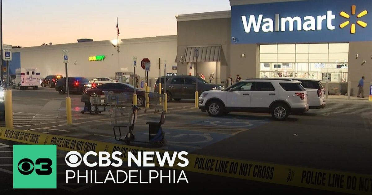 Walmart employee shot after gunman opens fire during argument: "We ducked"