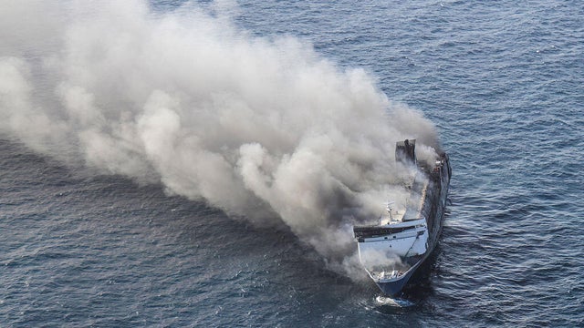 TOPSHOT-INDONESIA-ACCIDENT-FIRE 
