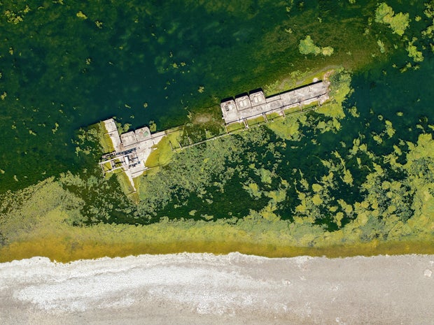 Low Danube water levels raise concerns over Serbia's electricity supply 