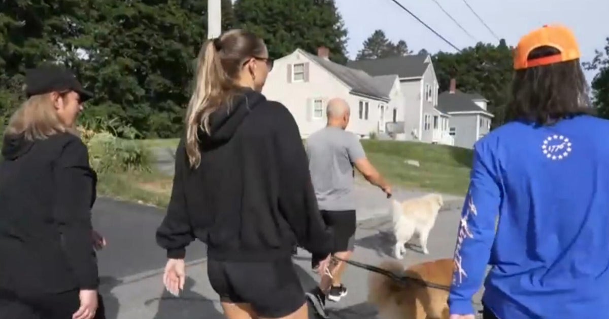 More adults are moving in with their parents as the U.S. affordability crisis deepens