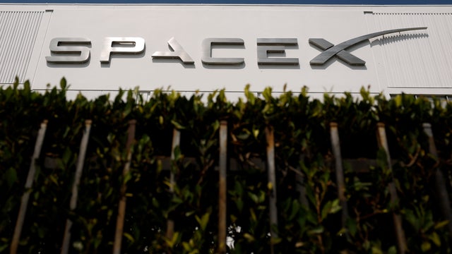 SpaceX Reports First Quarterly Earnings Since Going Public 