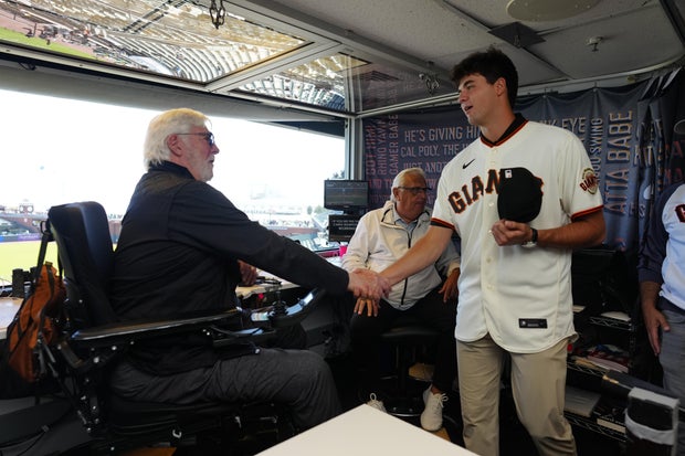 Milwaukee Brewers v San Francisco Giants