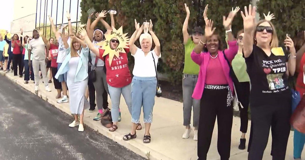 Hundreds of hopeful The Price is Right contestants line up at casting call in Downers Grove