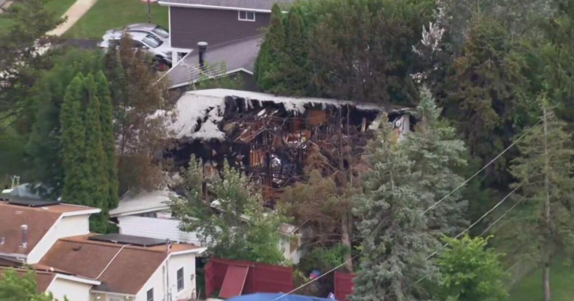 Woman, 69, dead in house fire in Hanover Park, Illinois