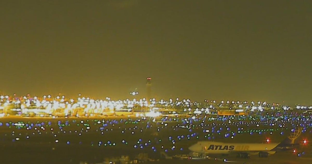Alaska Flight Sparks Miami Airport Scare—No Credible Threat Found