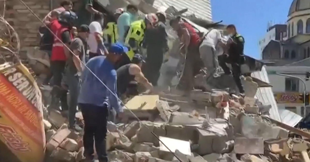 7.4 magnitude earthquake rocks Colombia, over 100 dead, president says