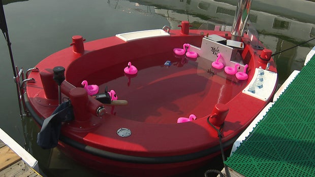 Boston Hot Tub Boat