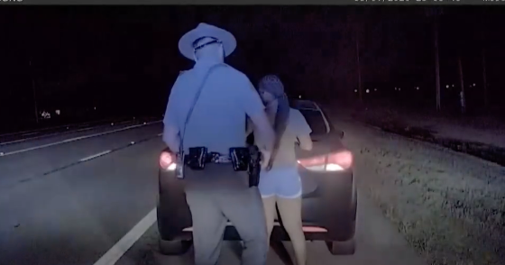 Video of Arkansas trooper punching 18-year-old during traffic stop draws calls for investigation