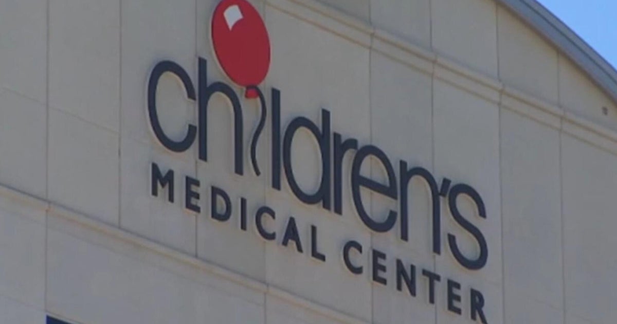Surrogate fights parents over baby with heart condition