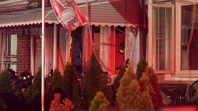 woodhaven-house-fire-wcbsipuo-hi-res-still.jpg 