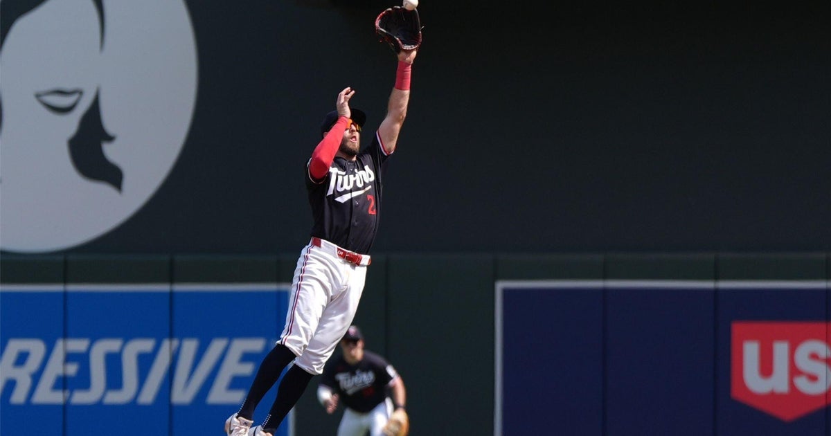 Roden hits a go-ahead double as the Twins rally to beat the Orioles 7-5