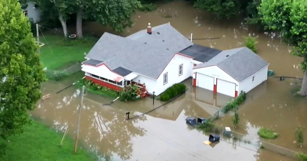 Eye Opener: Flooding devastates parts of the Midwest