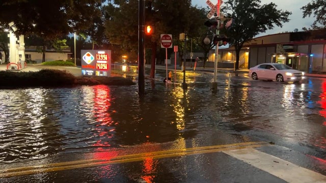 street-flooding.jpg 