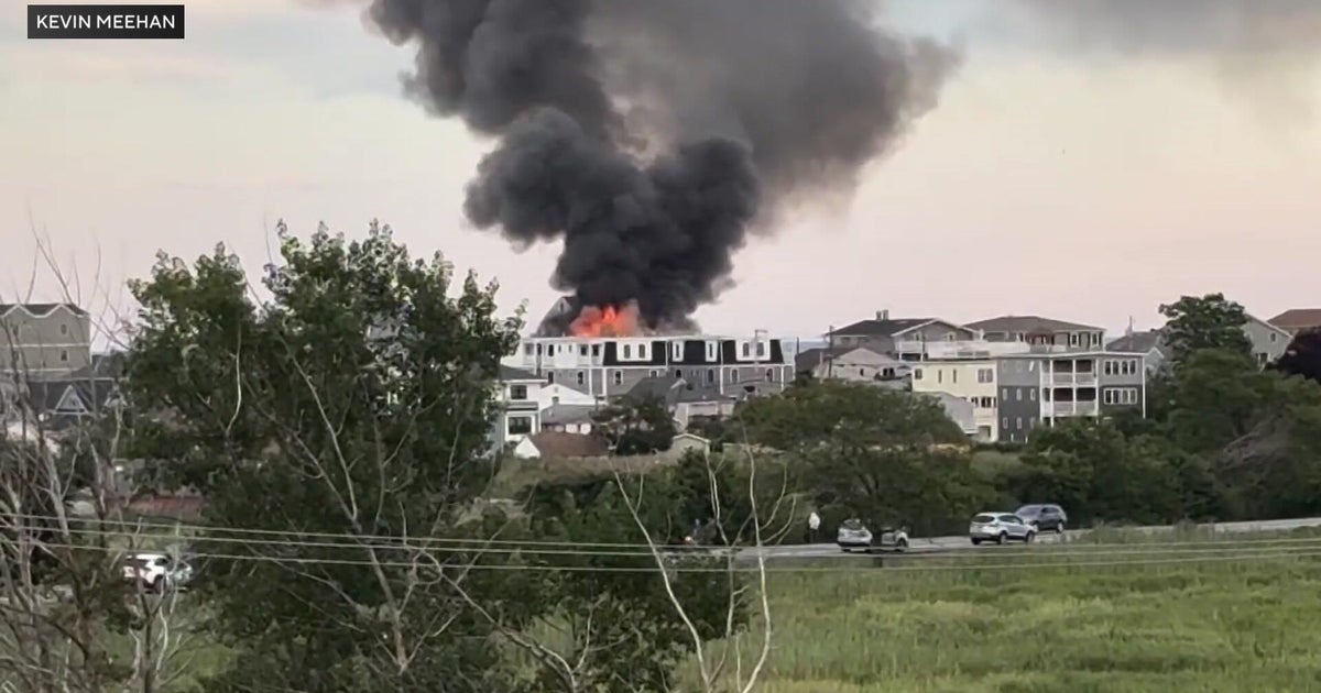 2 injured as fire rips through homes near Salisbury Beach