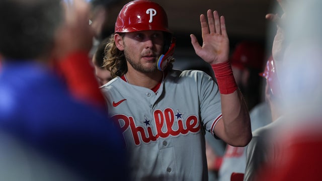 MLB: AUG 15 Phillies at Twins 