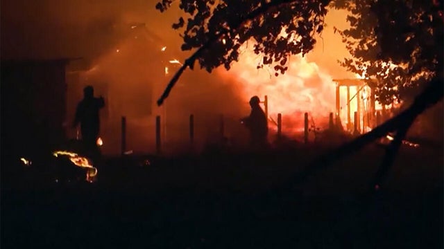 wildfire-burning-home-in-europe-1280.jpg 