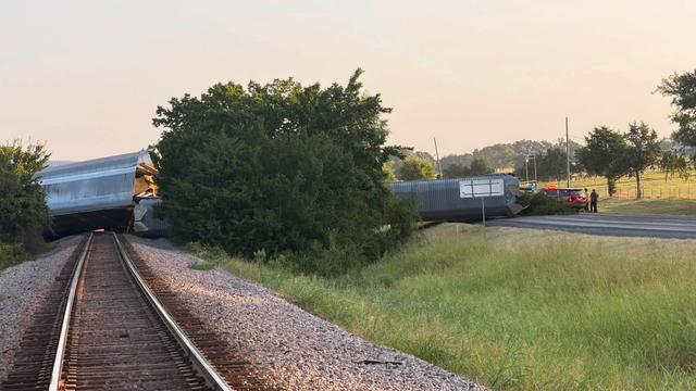 grayson-derail-alan-miles.png 
