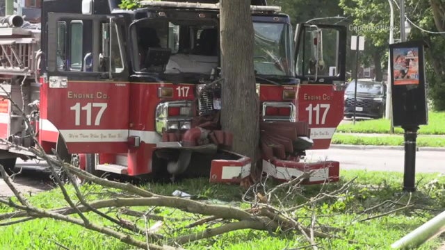 fire-truck-crash.jpg 