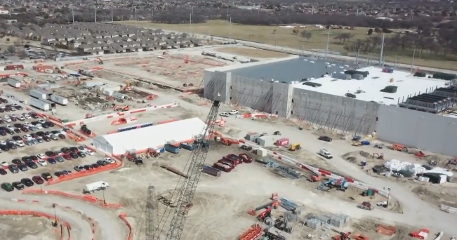 Texas lawmakers hear from residents, state regulators on the impacts of data centers