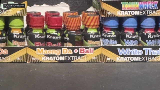 for-web-kratom-crackdown-sacramento-smoke-shops.jpg 