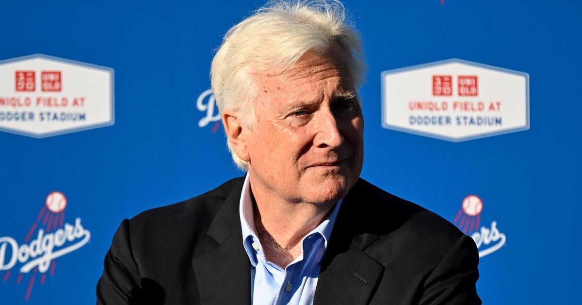 What to know about Mark Walter, owner of Dodgers and Lakers, as he faces federal probe