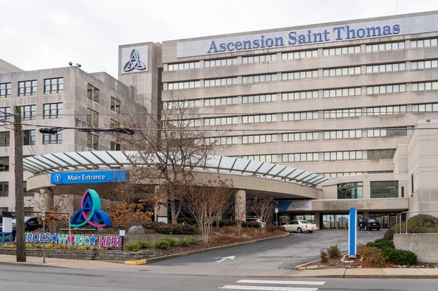 Drug mix-up at Nashville hospital causes complications in 4 patients