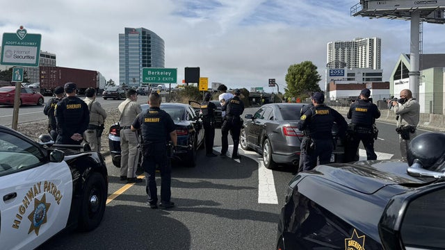 san-mateo-robbery-east-bay-arrests-082126.jpg 