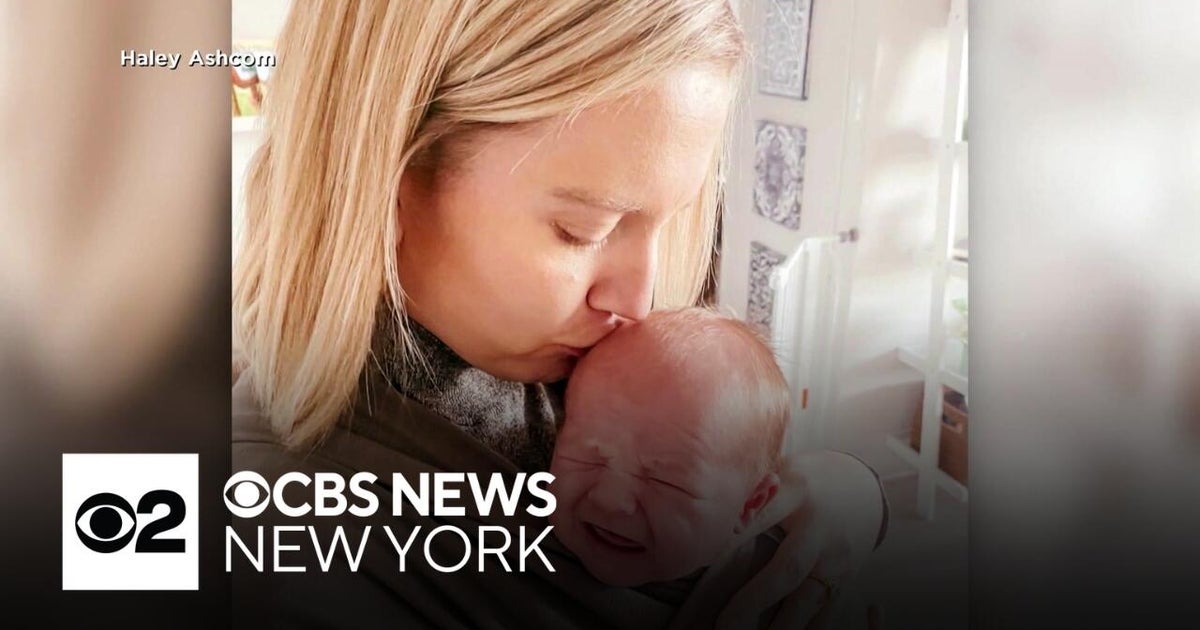 Mother shares struggles with postpartum psychosis