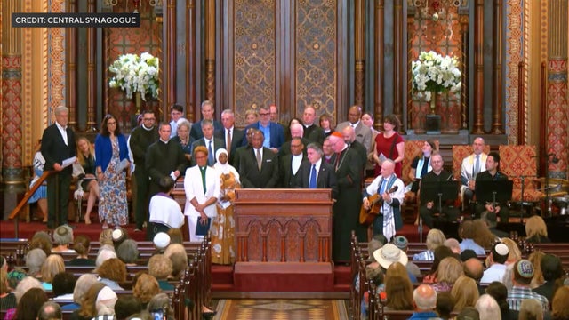 Interfaith leaders at Central Synagogue 