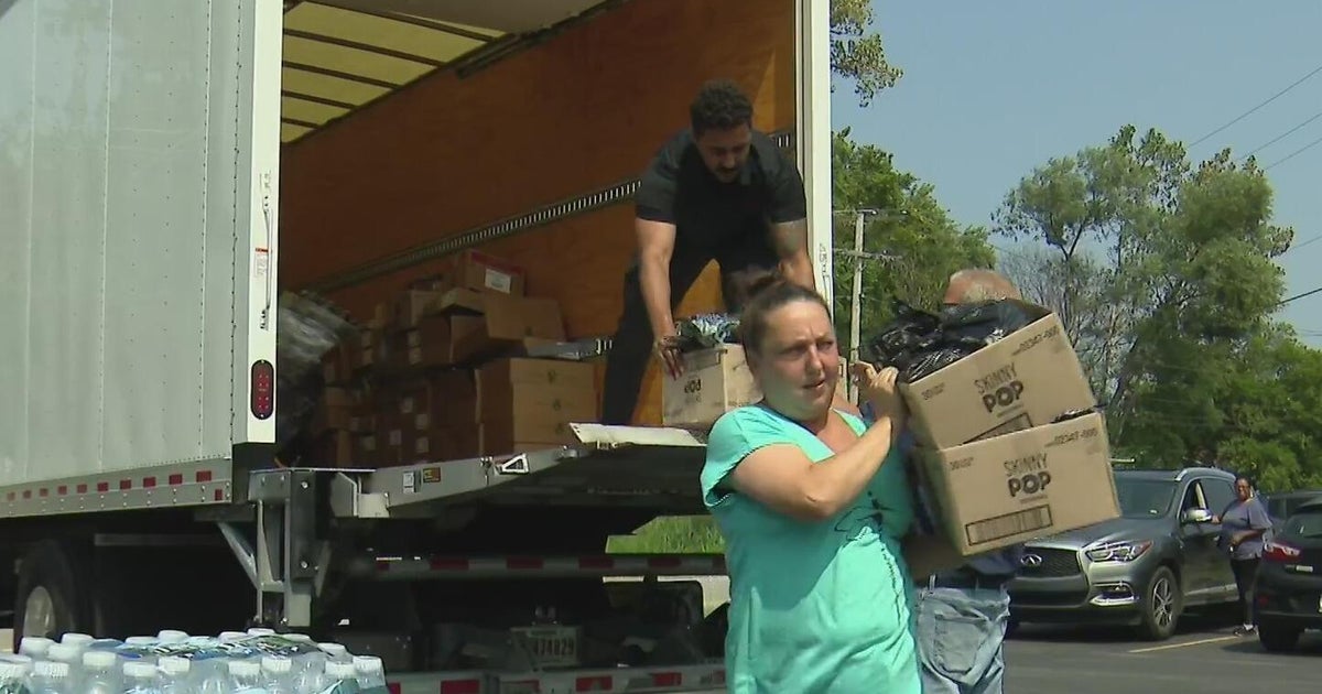 Organizations helping Gary, Indiana, residents with food, resources amid 2nd week of power outages