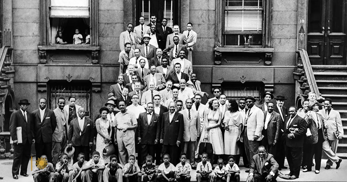 Capturing an immortal photograph of jazz legends