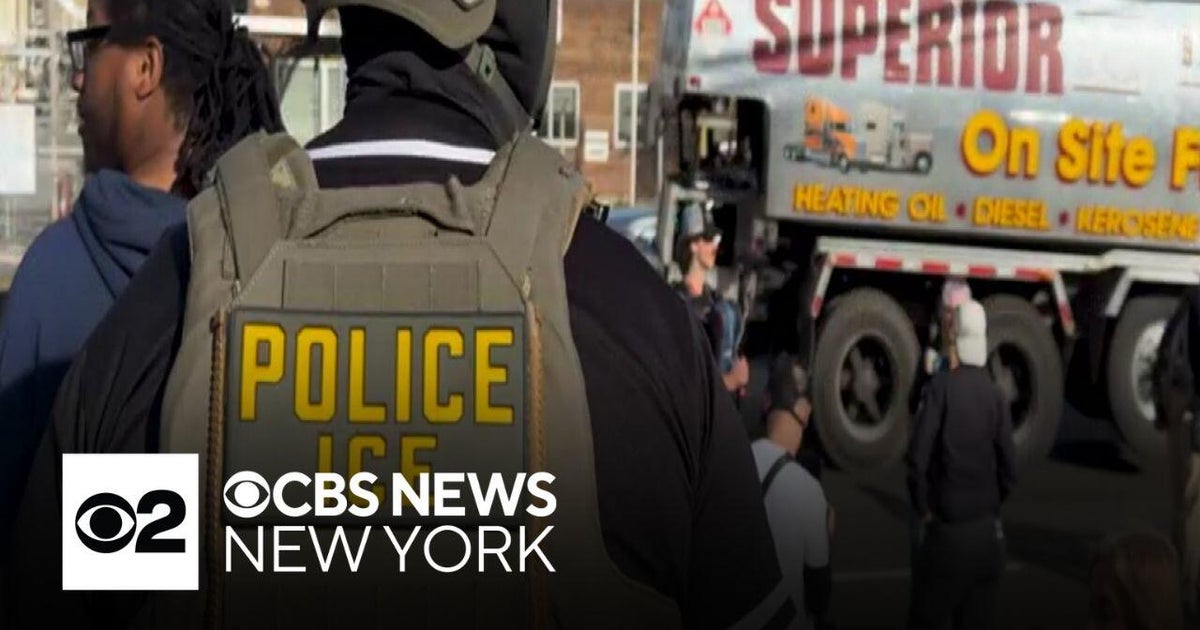 New York law banning local police from making agreements with ICE now in effect