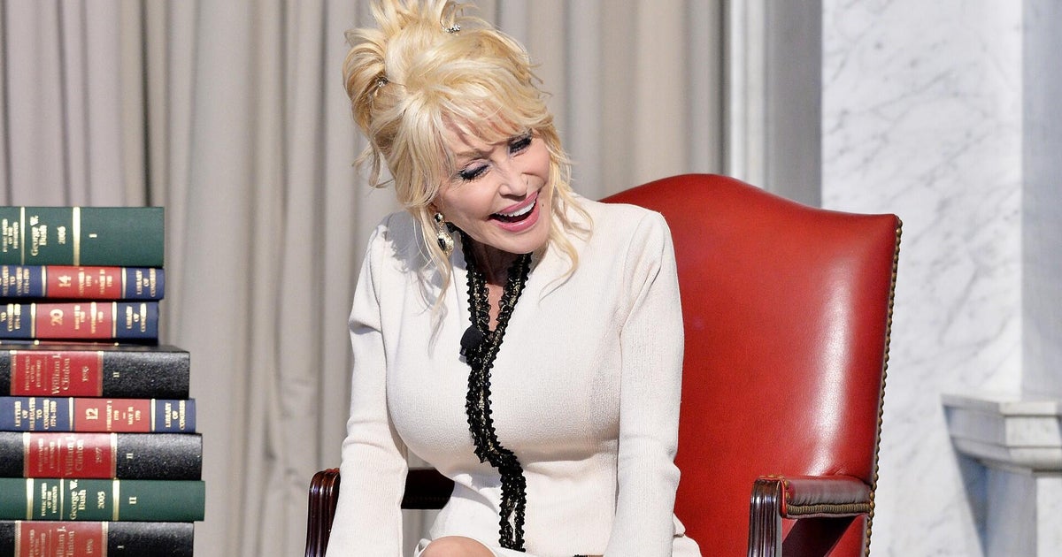 Dolly Parton's Imagination Library made lasting impact on Massachusetts family
