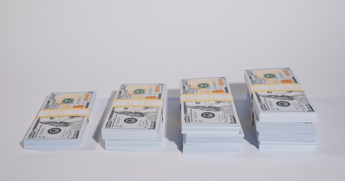 Ето каква лихва може да спечели 9-месечен компактдиск на стойност $100 000 на спестители, които отворят сметка сега.