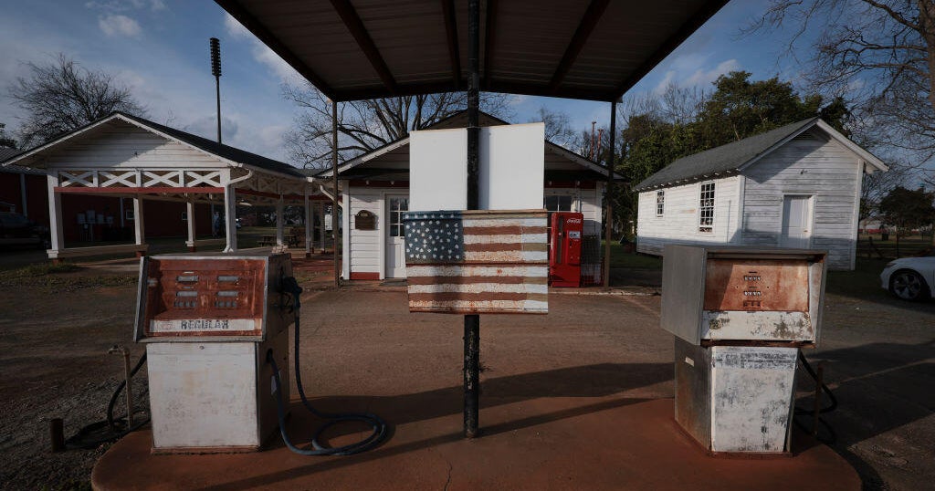 https://assets3.cbsnewsstatic.com/hub/i/r/2026/08/27/aedf9662-8056-4e09-93d6-354d57961dd3/thumbnail/1200x630/78216269ea4b28babe1fc55547d8bc7a/gettyimages-1468366087.jpg