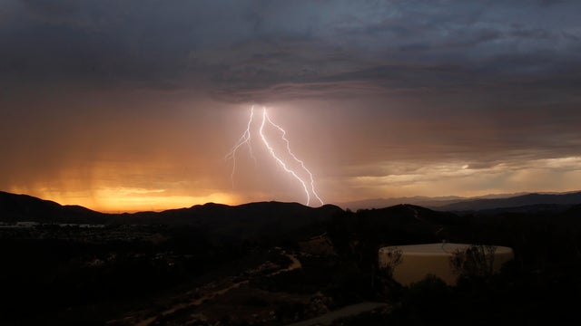 lightningstyk.jpg 