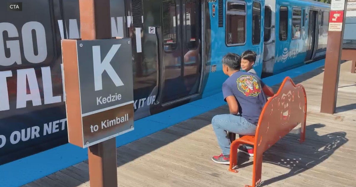 CTA introduces child-sized benches at 10 'L' stops