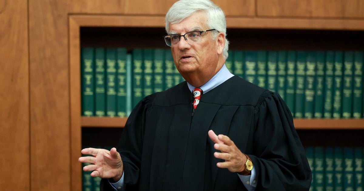 Lindsay Clancy trial jurors have a question for the judge as they deliberate
