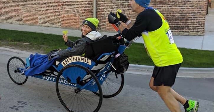 Съпругът и съпругата се изправят срещу World Marathon Majors с мисия отвъд финалната линия