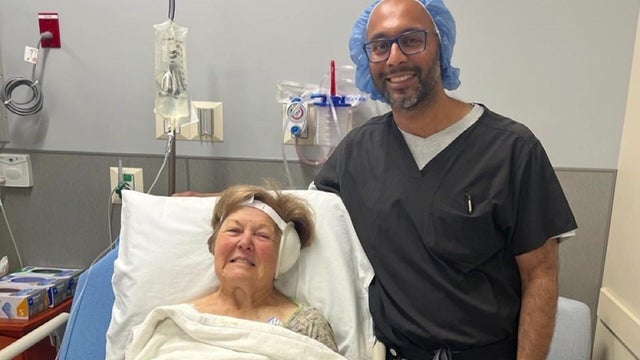 for-web-cochlear-surgery.jpg 