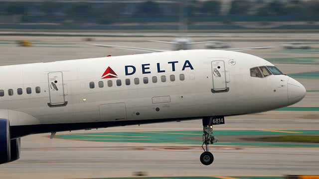 Delta Air Lines At Los Angeles International Airport 