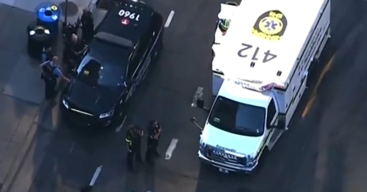 At least 1 killed, 6 injured in downtown Minneapolis shooting, hospital says
