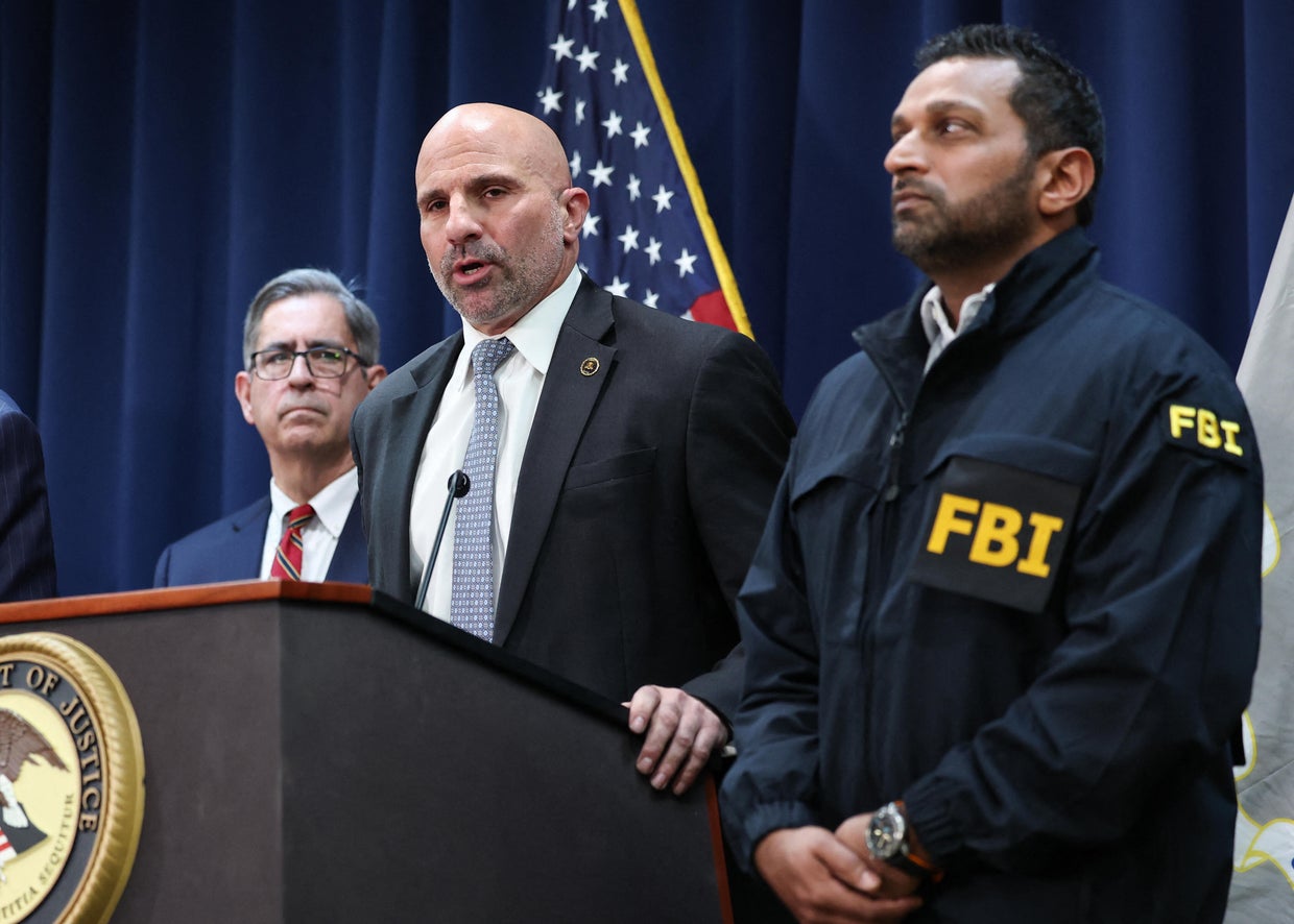 FBI using AI to zero in on threats faster, deputy director says - CBS News